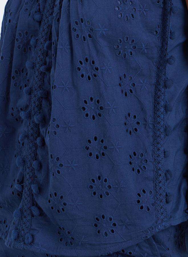 ستايلي مجموعة نسائية بنمط توب وبنطال بأرجل واسعة - Image 3